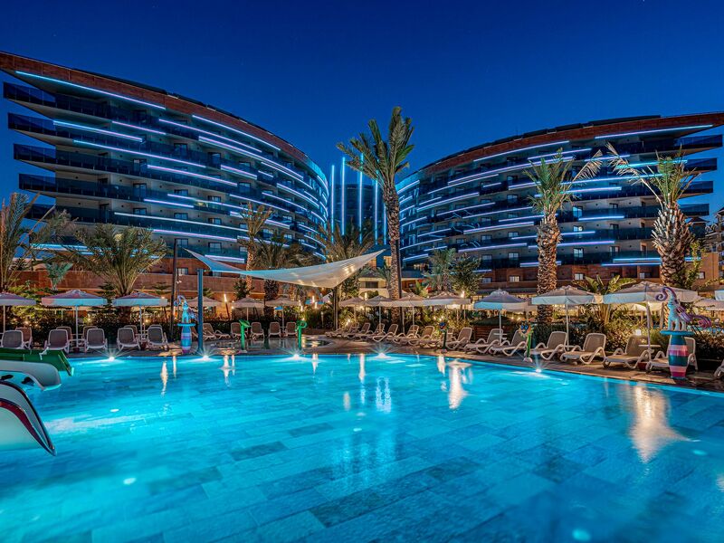 Kirman Calyptus Resort & Spa