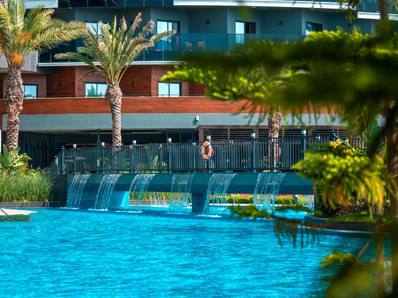 Kirman Calyptus Resort & Spa