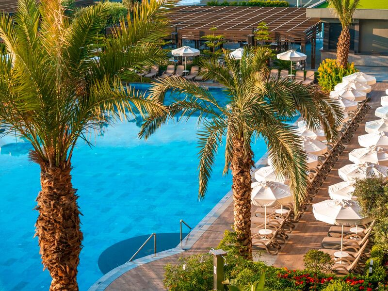 Kirman Calyptus Resort & Spa